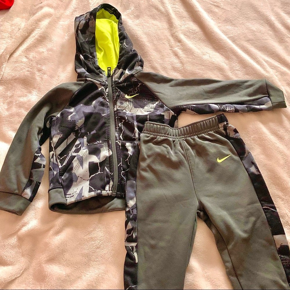 Baby Nike Set